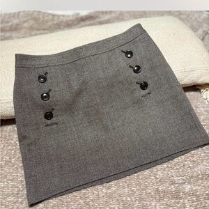 Banana Republic Brown Wool Blend Pencil Skirt with Button Accents. Lined.